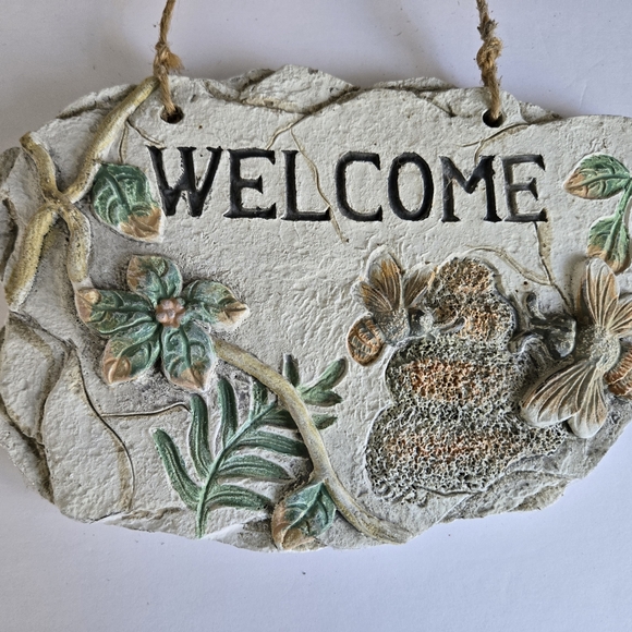 Welcome Sign Garden Decor - Picture 2 of 5